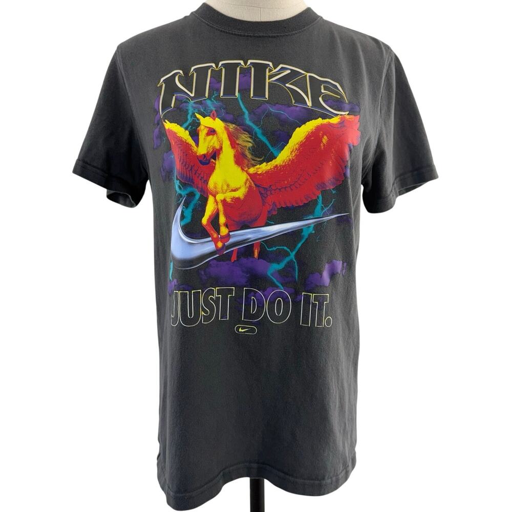 Nike Kids Large Pegasus Graphic T-Shirt Loose Fit Tee